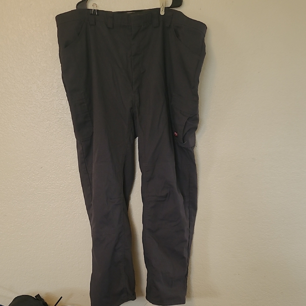 Men's Charcoal Cargo Pants